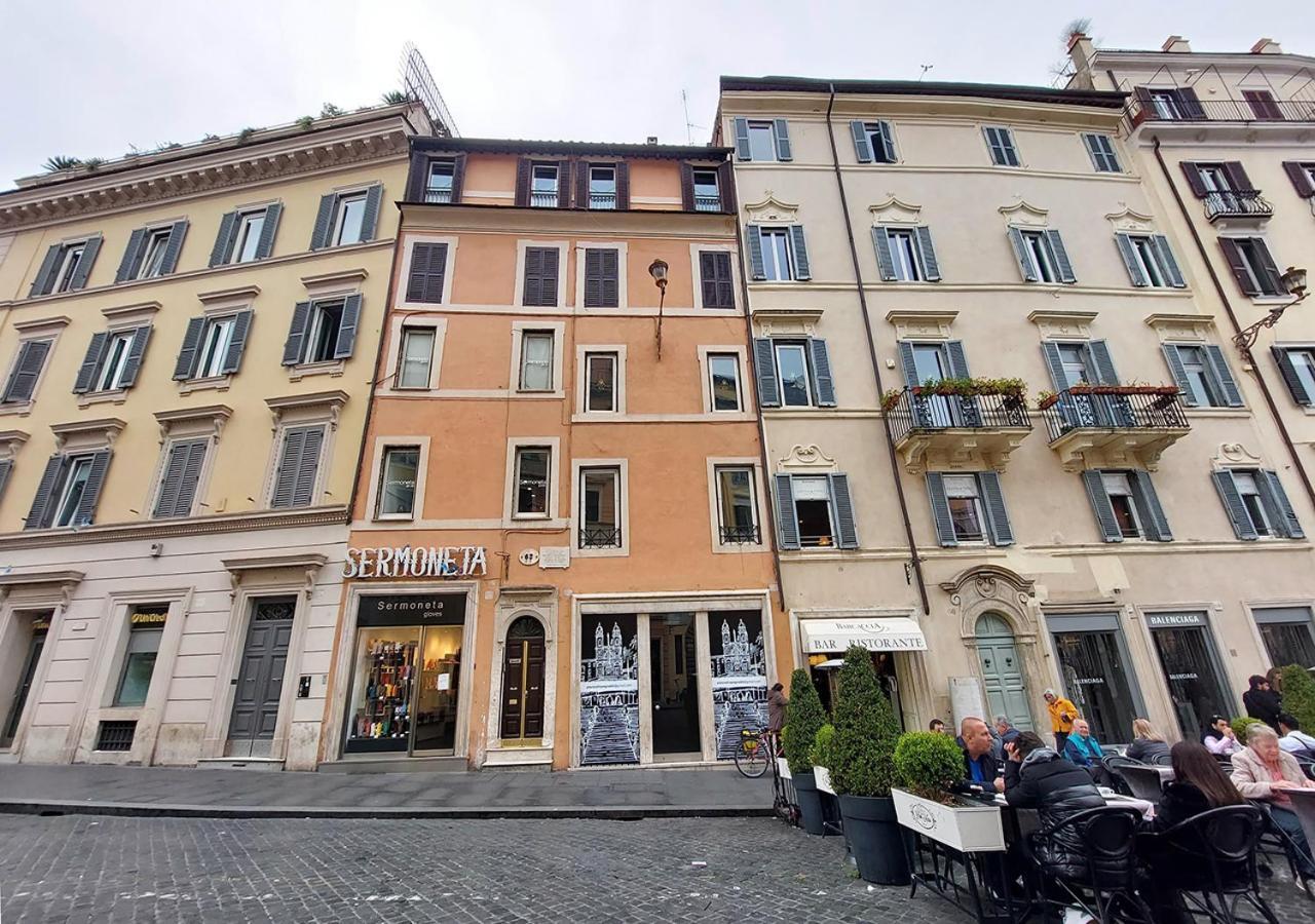 Exclusive Spagna View On Spanish Square